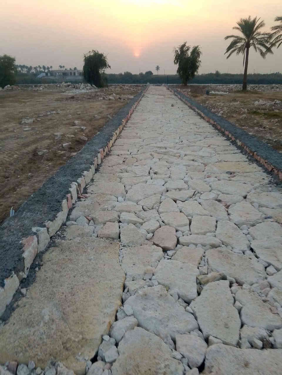 اهم من كلشي صدق العمل.
عمل بناء حجر درجى اولى 

واسعار مناسبه 

عمل اسيجه 

عمل بيوت 

عمل حقول 

رصف حدائق 

رصف شطوط 

وكافة الأعمال الحره 

للستفسار اتصل على 

***********

***********

0776581170
