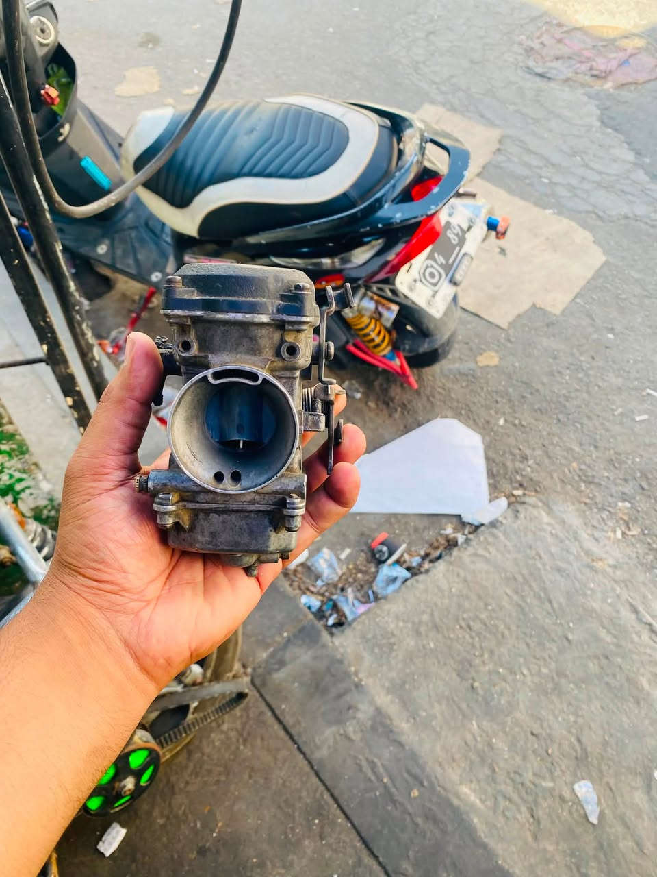 السلام عليكم متوفر كابريتر 4 براغي للبيع سعره 125 قفل


**إذا كنت صاحب هذا الإعلان وتريد حذفه لأي سبب، رجاءا أرسل رسالة إلى الدعم الفني**