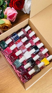 بوكس صبغ أظافر • ١٨ قطعة • براند كوكي