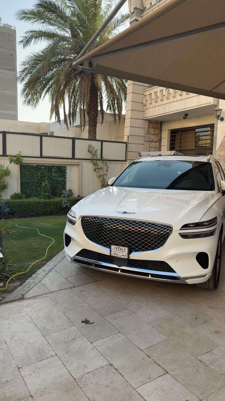 GENESIS GV70 2024 
السلام عليكم. 

4 سلندر  Turbo   2500

رقم بغداد 
تحويل ثاني يوم 

حالة السيارة:
تبديل قبغ صندوق بلادي نفس لون مال شركة
 
‎المواصفات:

1-داخل زيتوني  قيادة السيارة من البصمة مال سيارة 

2-ماشية  ١٩  فقط قابل للزياده السيارة جديدة وزيرو تعتبر على موديلها وبعد بل حقيقة احلى 

3-كشنات كهربائية جلد من نوع فاخر

4-اضواء LED أمامية وخلفية

5-رادارات أمامية وجانبية

6-قيادة ذاتية

7-اوتو بريك في حال ظهور اجسام غريبة امام السيارة 

8-كشنات خزن ميموري

9-شاحن لاسلكي

10-تبريد وتدفئة المقاعد الامامية 

11-إشارة ترحيب بالأبواب

12-خمسة وضعيات للقيادة

13-بانوراما

14-هزاز بالستيرن في حال خروج السيارة من المسار

15-حساس للأمطار بالجامة الأمامية

16-شعار جنسس اسفل المرآة الجانبية

17-نظام صوتي رهيب مكون من 16 سماعة

18-بصمة ابواب
وبعد كومة مواصفات 

مكاني بغداد/ زيونة
السعر ٣١٨
رقمي 

 0770 064 2075

