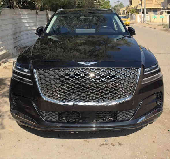 السلام عليكم و رحمة الله و بركاته
مكلف بنشر رقم صاحب سياره موجود بالمنشور. سيارة genesis gv80 2024 كلين 

المواصفات:

المحرك: 4سلندر (2.5t) تيربو 300حصان
المقاعد: جلد كهربائية واسعة جداً و مريحة
وضع القيادة: 4 اوضاع (سبورت،عادي،اقتصادي،ثلج)
التبريد: 8سرعات وتبريد للمقاعد الخلفية 
نظام الصوت: صوت عالي و واضح بنظام 12 سبيكر 

مميزات اضافية :

انارة LED لدواخل السيارة جميع المقاعد كهربائية + تدفئة للمقاعد و الستيرن و نظام عازل للصوت راقي السرعة من 0 الى 100 ب6.5 ثانية قيادة شبه ذاتية مثبت سرعة بريك طوارئ تحديد مسار حساسات كاملة

العنوان: ميسان
الرقم : ***********/‭0770 002 9243‬

السعر:42،000 دولار
