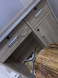 ميز مكتبي • بغداد مدينة الصدر