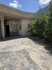 بيت للبيع طابو زراعي مساحته 200متر  قرفه وحولي وصاله ومطبخ وكراج مكانه...
