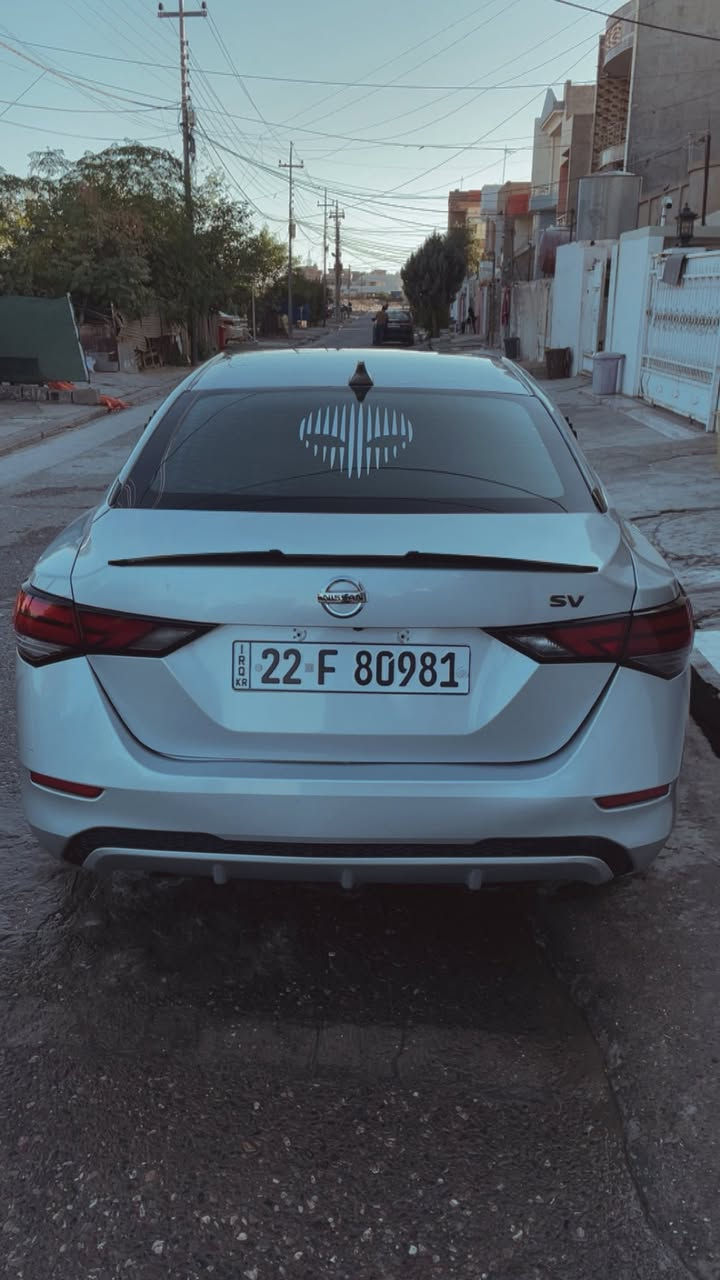 سیارە نیسان سنترا مودیل ٢٠٢١ سياره بي  ٤ قتع  من سكن  و جمب خفيف  من خلف موسفات S            
سعر128

***********
