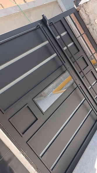 صبغ كافه أنواع الابواب والشبابيك شغل درجه اولى
***********
