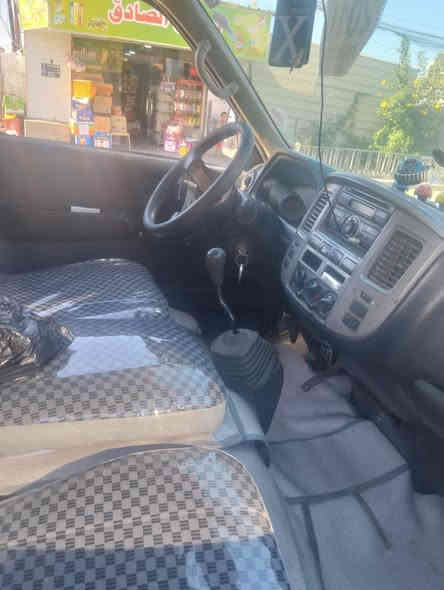 سلام وعليكم نيسان يروفان موديل 2010صفحه الطويلة مصبوغه والباقي كفاله ومكينه محوره  ففتي ***********
