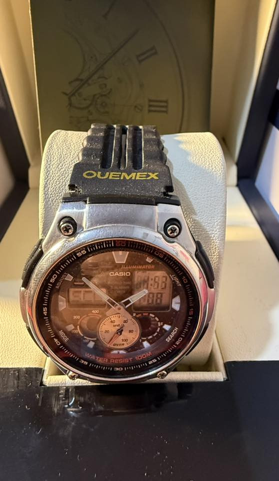 بسم الله الرحمن الرحيم
⌚ ساعة CASIO رياضية سبور (عقارب + رقمية)
✨ تصميم عملي وأنيق
⏱️ كرونومتر
⏰ منبّه
📅 تاريخ + يوم
🕒 توقيت 12 / 24 ساعة
💡 إضاءة خلفية
💧 مقاومة للماء للاستعمال اليومي
🖤 سوار مطاطي مريح

💰 السعر: 130,000 دينار
🚚 شامل التوصيل

📞 للتواصل:
***********
0771193983

📌 ملاحظة:
لسنا تابعين إلى أي شركة أو علامة تجارية، نحن اسم مستقل.
