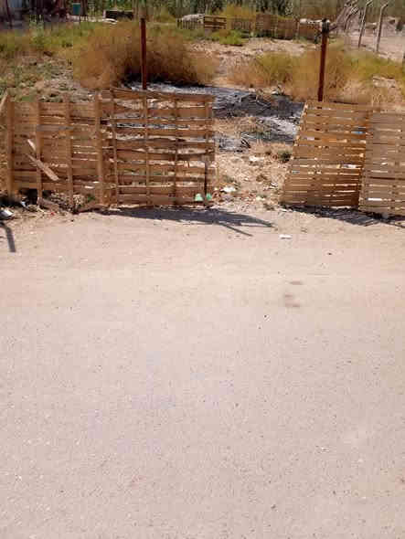 قطعه ارض زراعي سند 25 الشعب السريدات القديمه المربع الثالث شارع العام ليطلع عل الجزيرة ومنجهة لثانيه عل سيطرة الشعب المساحه 300 واجهة 14  ونزال 27 خدمات كامله  وسعر مناسب ولقطعه ركن عل شارعين ورقم ***********
