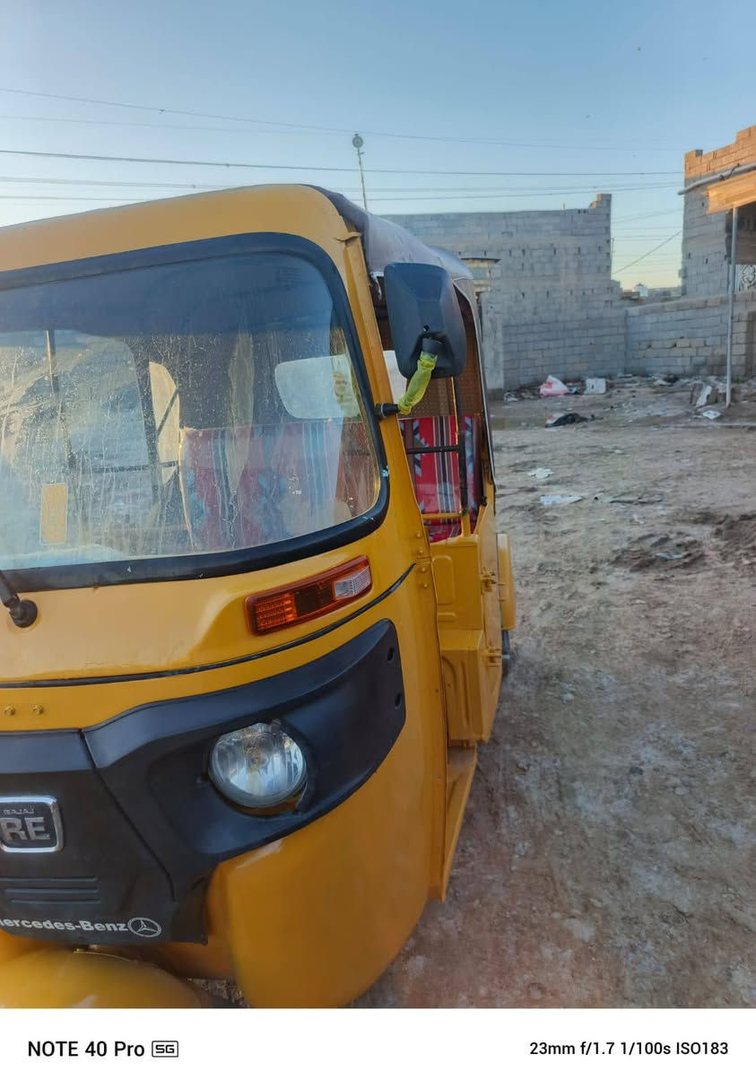 سلام عليكم تكتك واحد وعشرين مصبوغة صبغ عام 21 رقم وسنويه بس رعيه  ميقبل يحول  رقم الهاتف ***********هاذ راعيه
