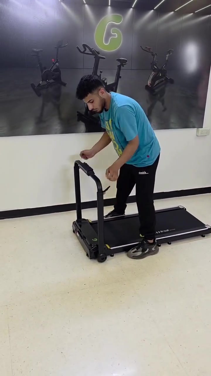أصغر جهاز جري بالعالم صار متوفر
بشركتنا   Fitness Group syria

حجم صغير بينطوا بشكل وحجم حقيبة
كامل المواصفات بجودة عالية

للطلب والاستعلام
0955815023


**إذا كنت صاحب هذا الإعلان وتريد حذفه لأي سبب، رجاءا أرسل رسالة إلى الدعم الفني**