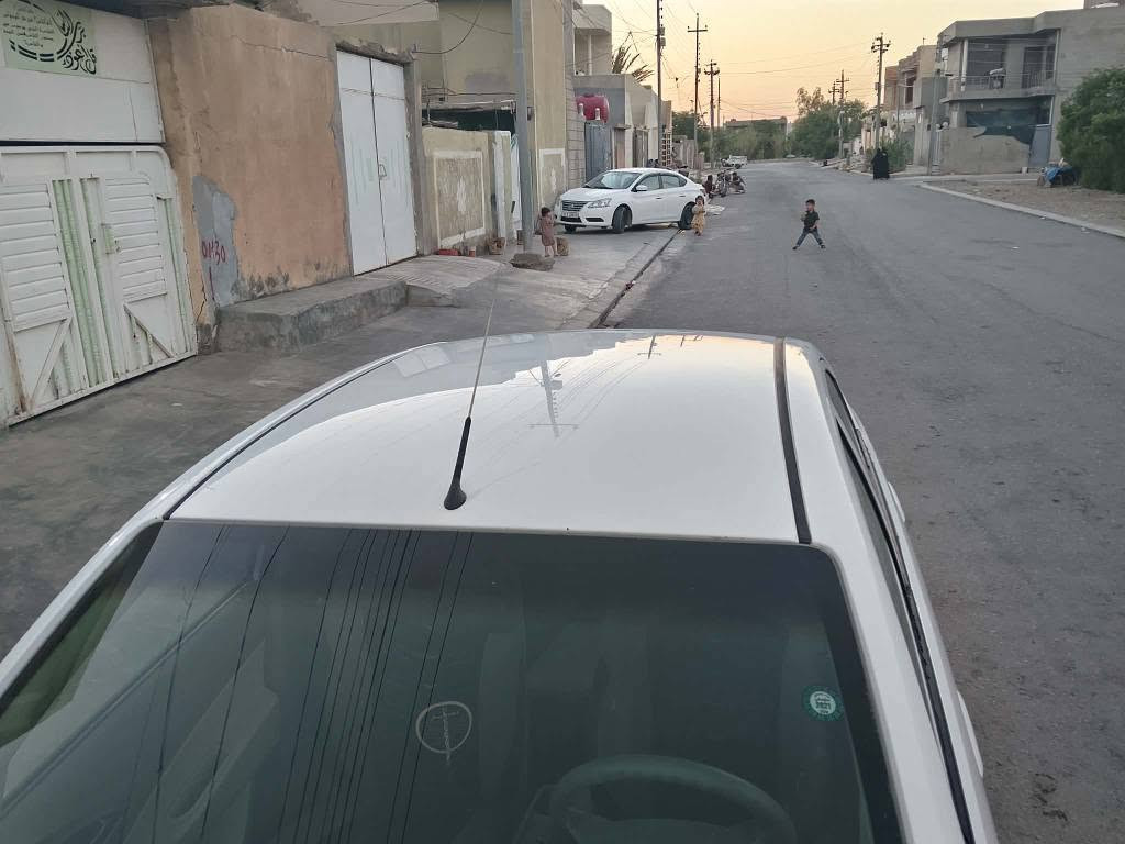 شۆفرلێت سایەڵ بۆفرۆشتن 

دوو پارچەی بۆیاخە بێ مسرفە و ماڵی دۆستە بەنزین بۆنی اکا
سەیارەی ماڵی خۆمانە  4جام کارەبایە تبریدە بێ تەقە و ڕەقەیە وکالە تحویل بشرت 
مشتەری نیت سەرمان مەیە شێنە 
سعری 60گڵاو مەعمەلەیە
*********** كالار, السليمانية
