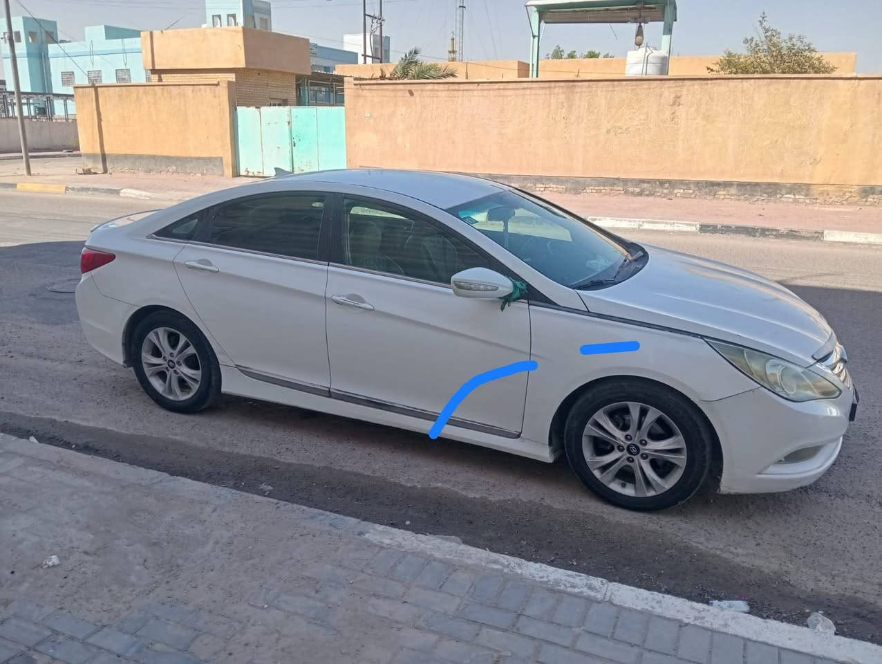 سوناتا موديل 14 وارد امريكي بيها رشت صبغ مئشر عليهن السيارة جاهزة كير محرك حداده تبريد تخم تاير السيارة جاهزة مكانها البصرة سعر 95وبيها شوي مجال الشراي ***********. *********** البصرة, العراق
