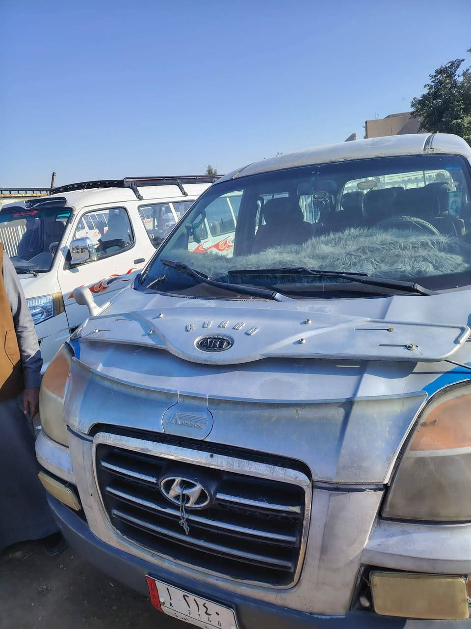 سلام عليكم اخوتي متاح من رخصت الكروب سيار ستاركس 2007 سيار جاهز خير من الله الله وكيلك وعباس كفيلك مثل مشوف بصور نفس مو ملعب اني عل ناس اني جناي بس ضروفي مساعد وريد ابيع اخوتي الميشتري لا يضل يسولف بتعليق ويروح شراي بي خير ويدلل عرض 75وبيه مجال حق جيه سنويته نكلبزي ورقمه الماني سنوي ال28 كبل تتحول نكليزي رقم قادسيه مكاني دوانيه قضاء سنيه قرب معمل الالبان وهاذ رقمي بي وتساب ***********
