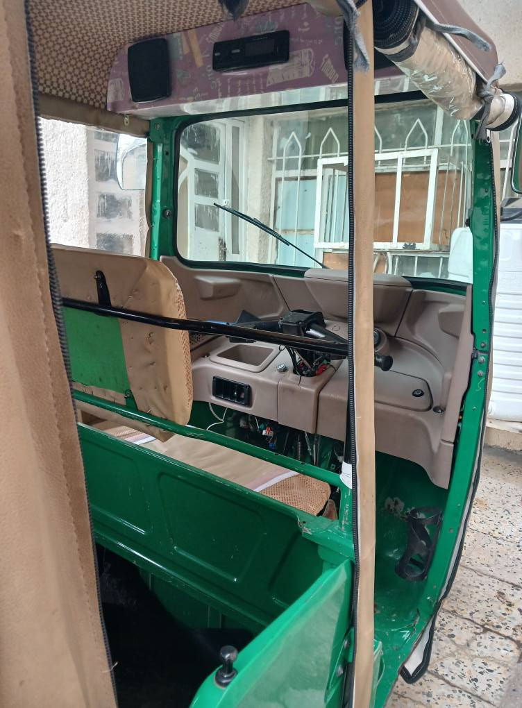 السلام عليكم تكتك موديل 2022 شهر ل8 رقم وسنويه بسمي جهازه خير من الله بغداد الحسينية الراشدية ***********
