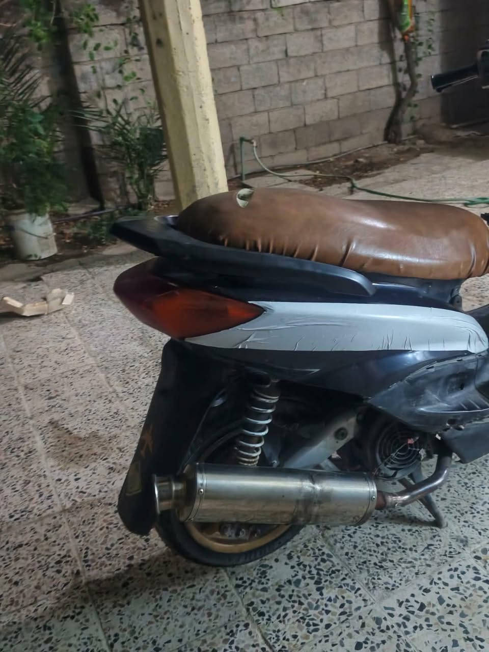سلام عليكم دراجه سكنس نثيه ياباني للبيع دراجه حلوه شلع ومعدل فول دراجه لبيع او مراوس حسب قناعه عنوان ديالى بعقوبه


**إذا كنت صاحب هذا الإعلان وتريد حذفه لأي سبب، رجاءا أرسل رسالة إلى الدعم الفني**