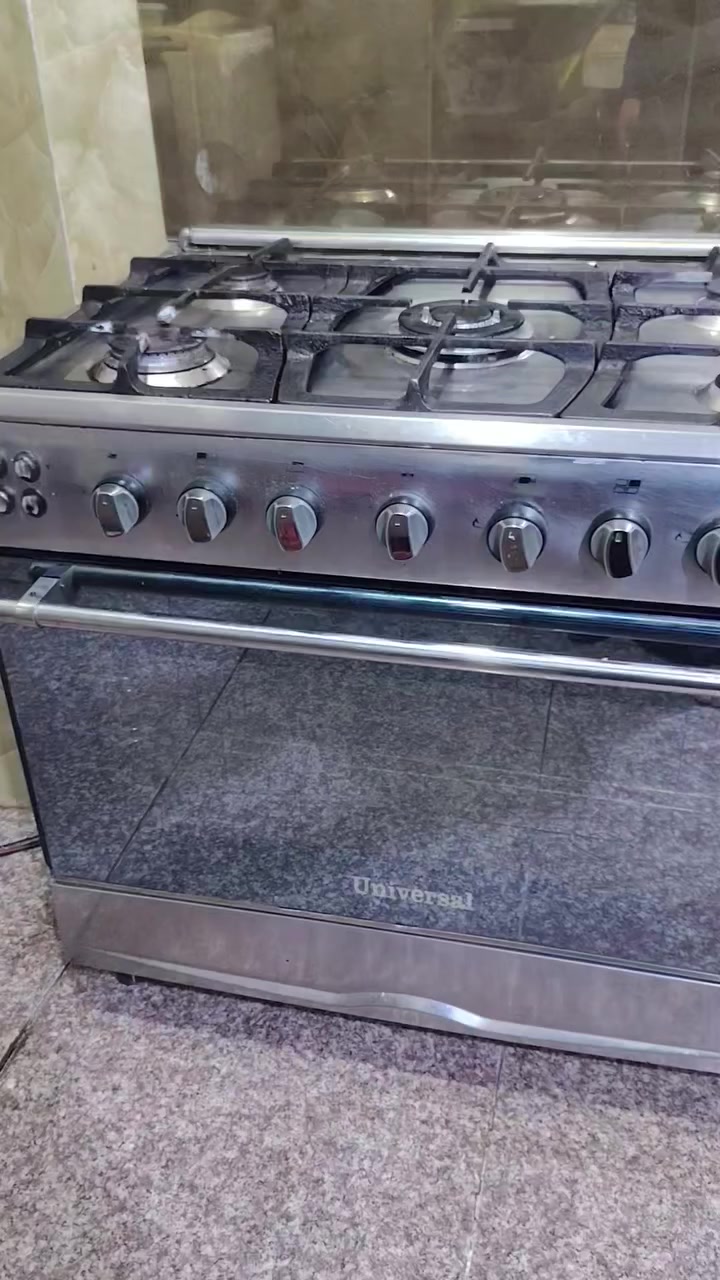 مرحبا طباخ للبيع نظيف كلش ماداخل تصليح الصنع ايطالي السعر 200 وبي مجال  مكاني الشعب الشراي يدخل خاص


**إذا كنت صاحب هذا الإعلان وتريد حذفه لأي سبب، رجاءا أرسل رسالة إلى الدعم الفني**