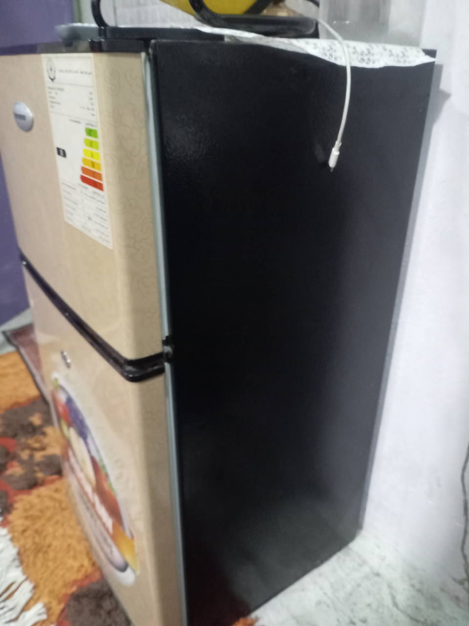 ثلاجه حجم صغير نضيفه كلش اخت الجديده تنقفل ومفاتيحهه موجود موضح بالصوره السعر ٩٠ وبي مجال بغداد مدينه الصدر 
متواجد عالفيس


**إذا كنت صاحب هذا الإعلان وتريد حذفه لأي سبب، رجاءا أرسل رسالة إلى الدعم الفني**