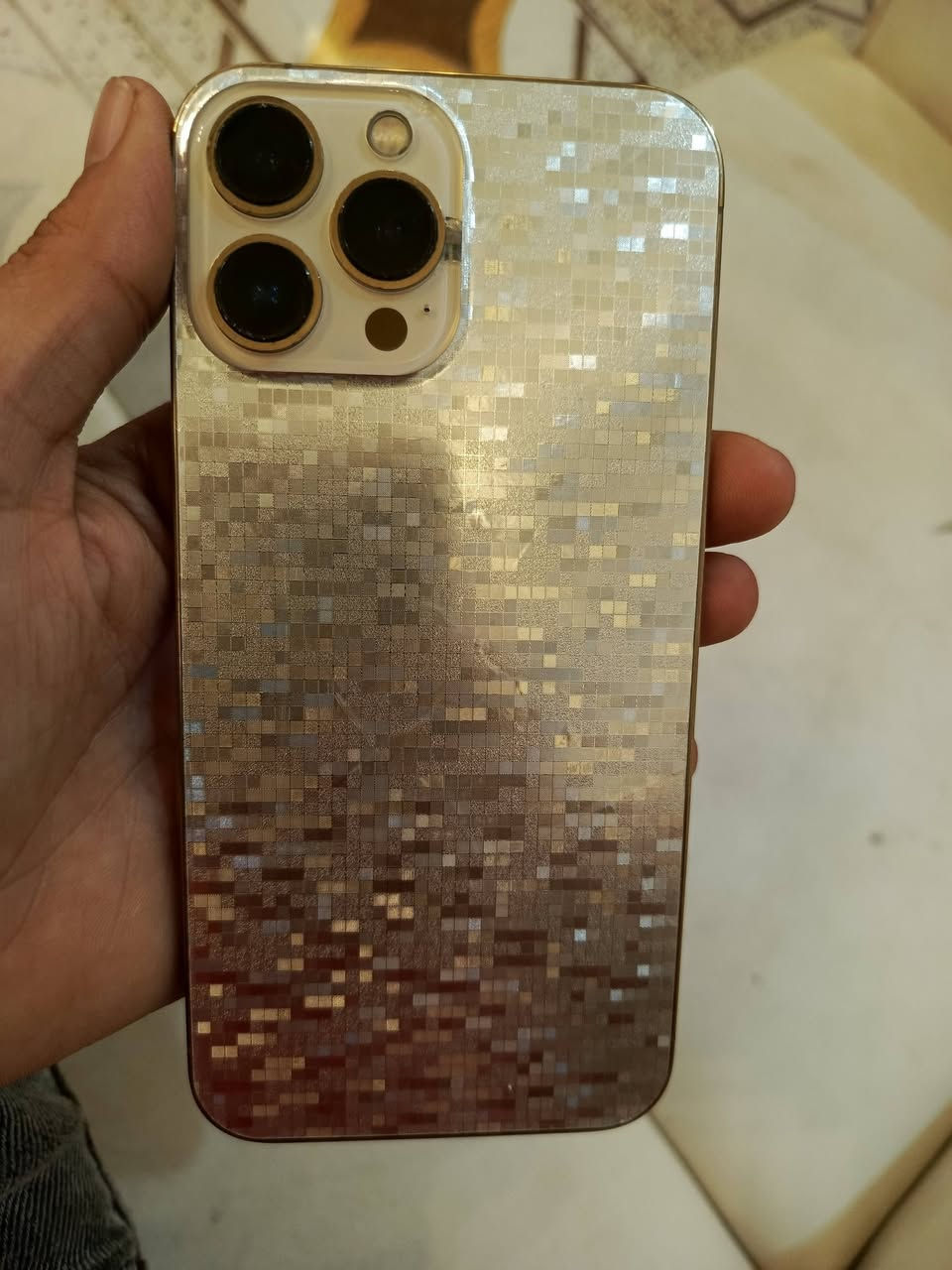 سلام عليكم ايفون 13 برو ماكس مبدل شاشه وبطاريه وضهر مفطور فيس ايدي شغال ذاكره 128 بسعر مناسب ب420 وبيه مجال للاتصال ***********
