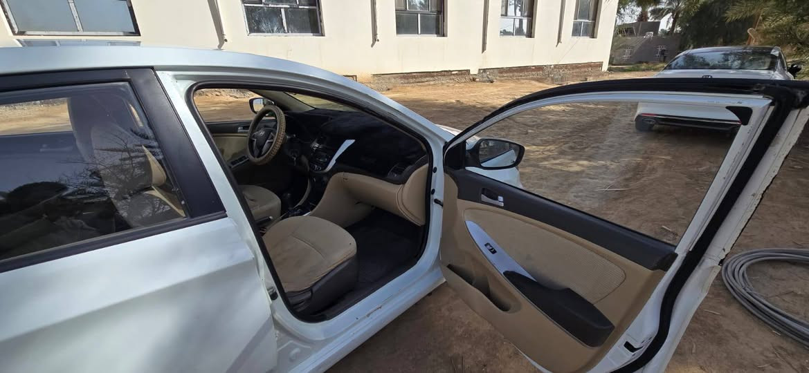 للبيع اكسنت موديل 2013 سياره جاهزه كير ومكينه عل شرط تخم تاير جديد حداديه كله جديد الاستفسار اكثر *********** مكاني ديوانية السعر 98 اوبيه مجال
