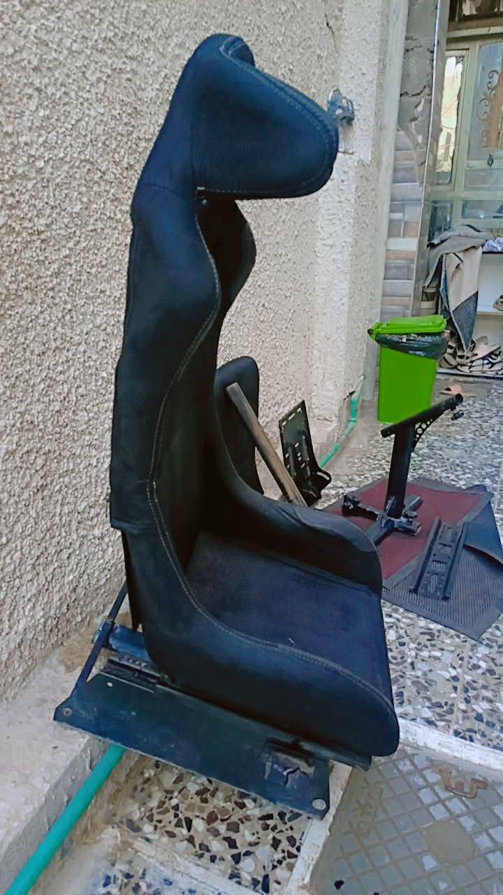دركسون ٣فرات +كشن كرسي اماراتي خاص بالدركسون+اكس بوكس ابو النت +يوبي اس+شاشة نت حجم٤٣
وات ساب ***********
