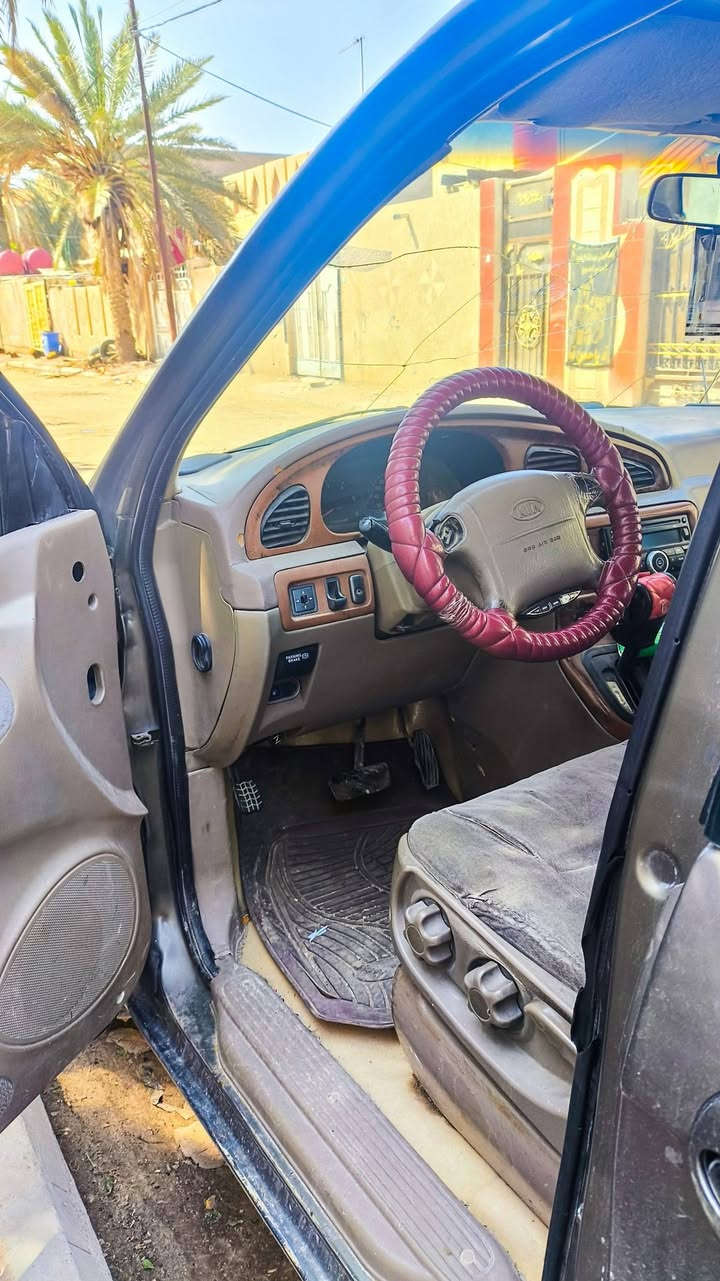 كرنفال موديل ٢٠٠٠ للبيع 
رقم بغداد مشروع وطني صاحبها يريد مداور
مكانها السماوة محرك ٣٠٠٠ مسكر ( كاز ) اوتماتيك
حدادية غرفة نظيفة كهربائيات شغالة


**إذا كنت صاحب هذا الإعلان وتريد حذفه لأي سبب، رجاءا أرسل رسالة إلى الدعم الفني**