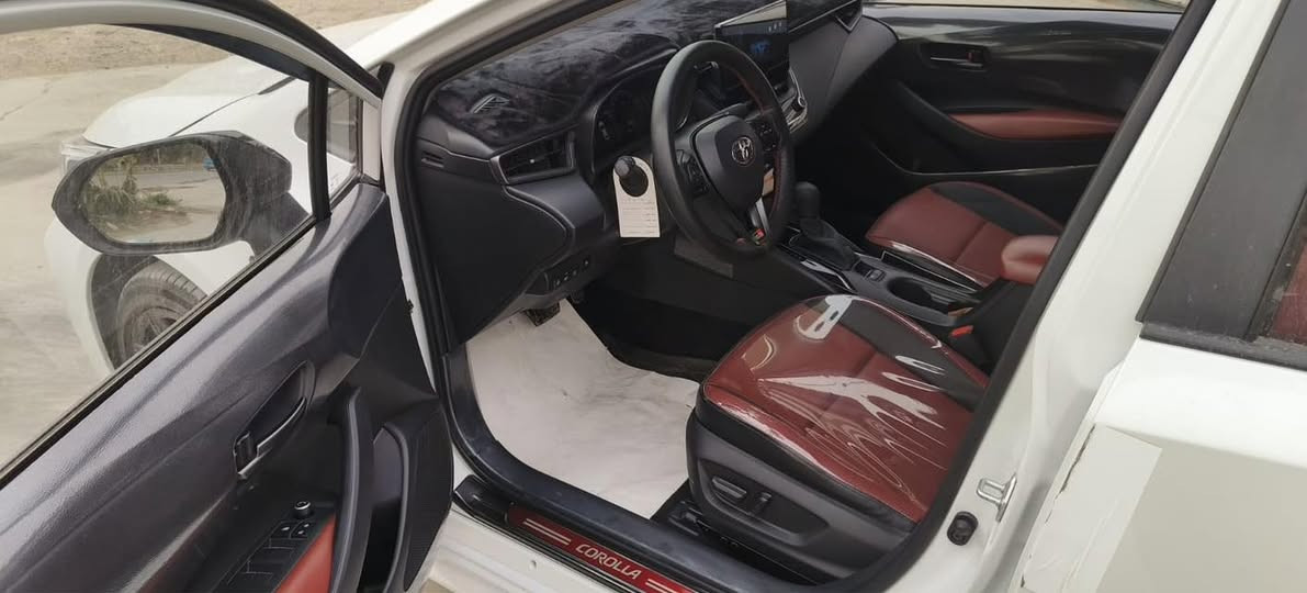 السلام عليكم
كورلا بلاك دشن 2025 GR
مكفوله كفاله عامه وضع زيرو 
ماشيه 8000 الف 
السعر 168 ورقه 
رقمي ***********
