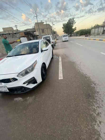 كيه فورتي 19لبيع اربيل سنويه ماساقطه حادث جاملغ امبدل والباقي ليبل واحد وبيه طخات بصيطه ومصلحه وكله عامه بيه  ايرباك الدشبول طاك ***********#*********** السعر ب135 منطقه ابودشير الدوره
