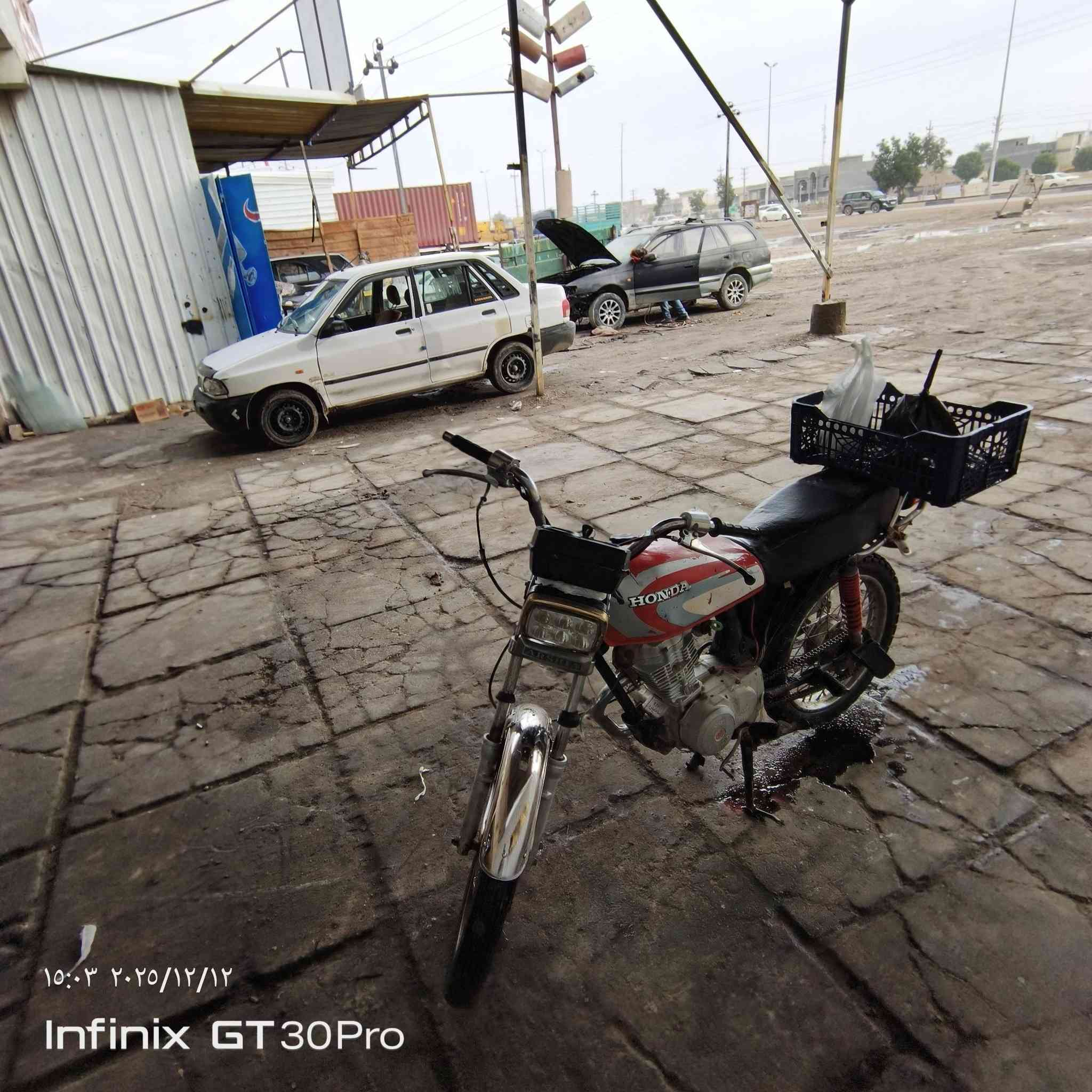 السلام عليكم دراجة إيراني ارشا موديل 18  أوراق السعر 350 وبيه مجال الرقم***********
