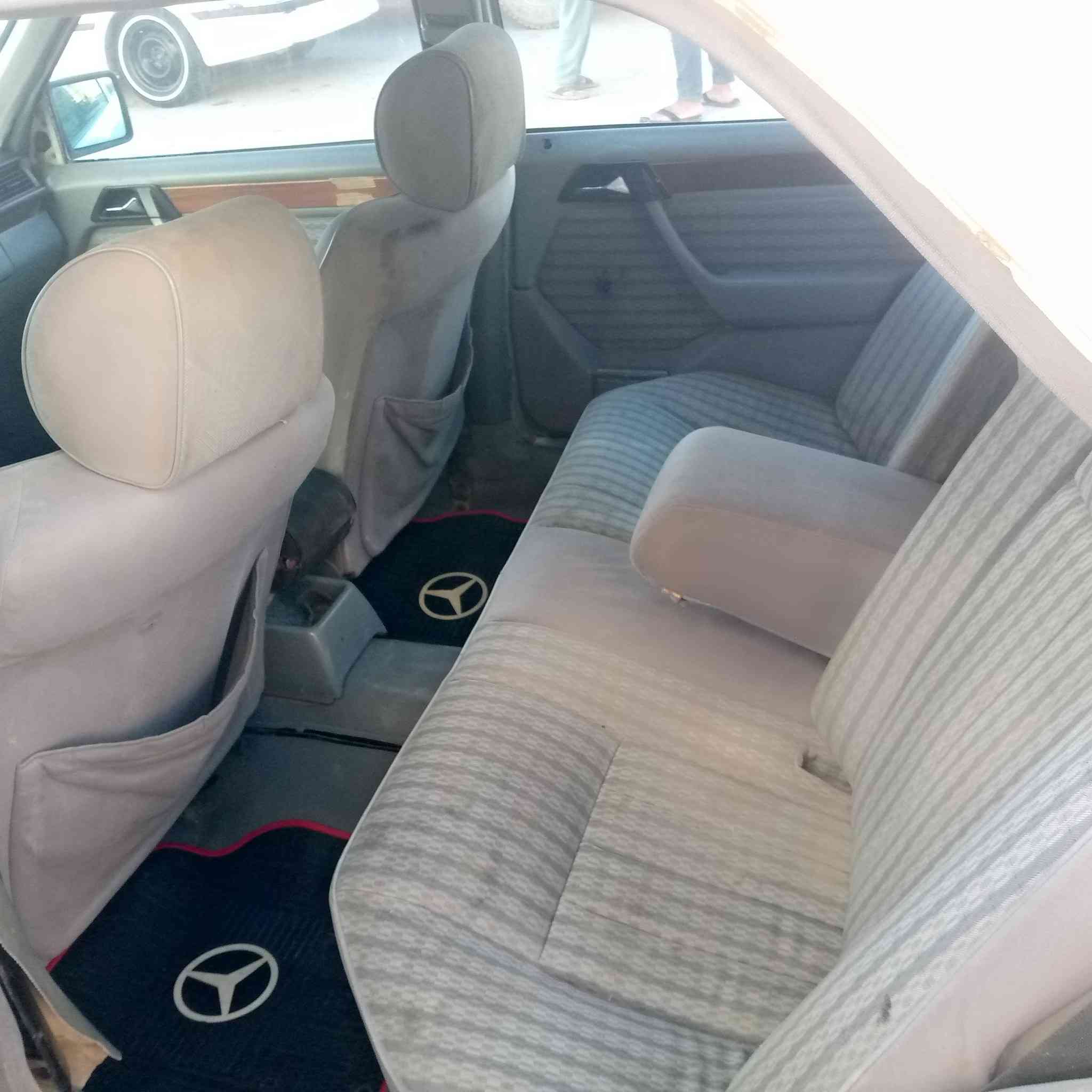 سلام عليكم مارسدس دب رقم اربيل انگليزي تريد وكاله تريد تحويل كير ومكينه بطه 2500 جدد غرفه جديده حداديه جديده كهربائيات جاهزه دبلات بلاد بدون اي خياس كفاله من صبغ وضربه فقط الدور يم الباب الخلفي بيه ضربه خفيفه ترايك وين مايعجبك السعر ب 55 وبي مجال مكان نجف سنويه جديده لل 28 /////  ***********
