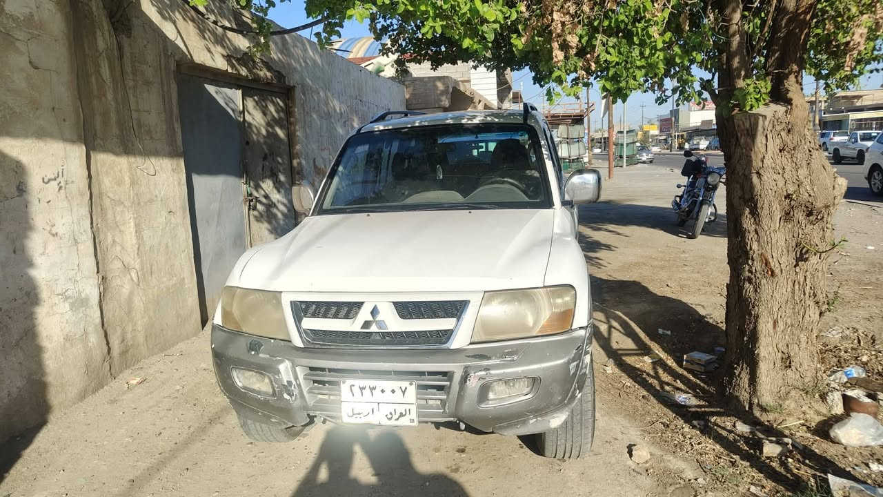 باجيرو وارد امريكي 2001
كير ومحرك مكفول
تخم تاير جديد
تبريد شغال
صبغ قطعتين
السعر 80 ورقة 
مكان صلاح الدين قضاء بلد
الرقم ***********
صبري الحيالي
