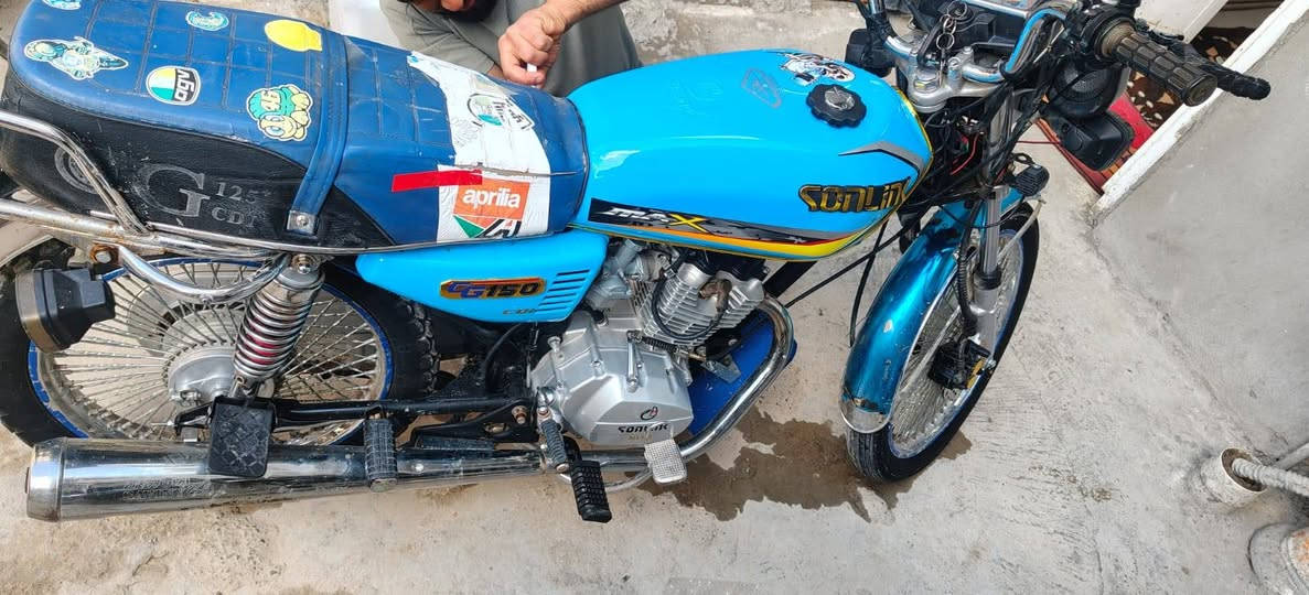 السلام عليكم دراجة سونك اربعه گير ٢٠٢٣ محرك شرط *********** كهربائيات السعر ٥٠٠ وبي مجال شراي اتصل
