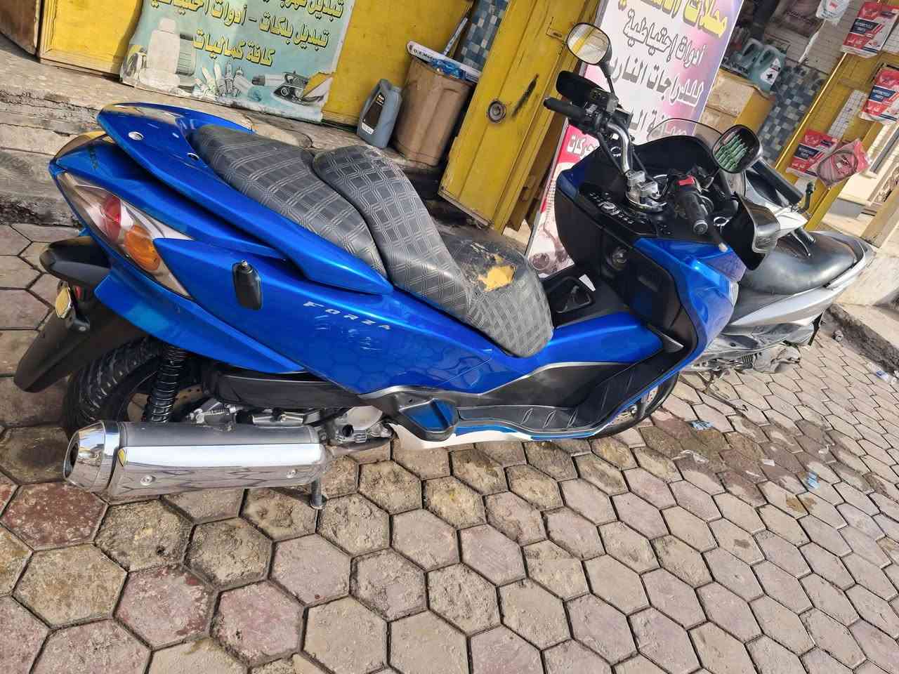 سلام وعليكم
فورزه 0/10 S7 فول مواصفات

تحكمات ستيرن
 
تدفئه يدات

مسجل بلادي نضام سكليتر

ماشيه 38 الف حقيقي

محرك ابيض 

اشارات لايت اصفر بلادي

كامله من كلشي أي نقص برغي مابيه

جيب وياك أي فيتر او أي فيتر تاخذه

محرك مكفول كفاله عامه 

كيل مكفول كفاله عامه 

كير عادي وتماتيك شغال 

جاهزه من كلشي نكره سلف 

نسبت نضافه 100/100

تجي بعينك تشوفه 

محرك اخرس ناعمه

كهربائيات بلكامل شغال 

اوراقه ولمكاتبه موجوده

السعر مليونين و 200 بيه مجال حك الجيه 

بغداد الغزاليه 

***********
