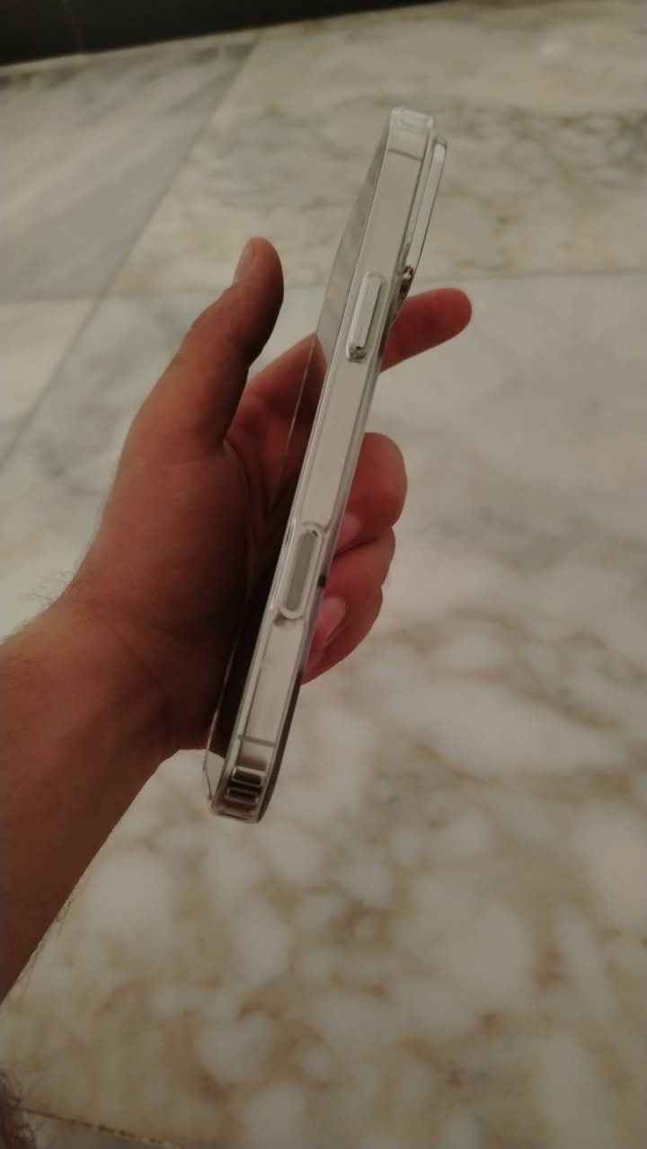 يالله
السلام عليكم
16pro max 
جهاز لون ابيض 
بطاريه ١٠٠ 
مشحون ٢٠٠ مره فقط 
نظافه ١٠٠ وكاله ماستر شرق اوسط
الجهاز استخدام شخصي بسيط كلش، نظيف بحاله الوكاله 
بي بكسل خلف الشاشه ضرره فقط مامفتوح مامصلح وشرط الفحص
سعره خاص ومناسب وي السوك حاليا 
ملحقات كامله 
واتساب فقط
***********👉🏻
@إشارة👆🏻
