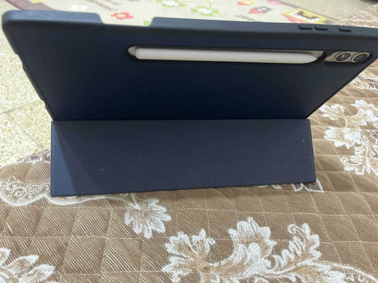 السلام عليك
Samsung Galaxy Tab S9+

سامسونگ گلگسي تاب اس 9 بلس

ذاكرة:256

رام:12

الجهاز اخو الجديد نظافة 99‎%‎

استخدام قليل كلش فقط دراسة، قليل كلش

كارتونة موجودة ، وياه حافظة هدية مشتريها ب 15 الف

سعر الجهاز 850 الف وبي مجال بسيط للشراي


**إذا كنت صاحب هذا الإعلان وتريد حذفه لأي سبب، رجاءا أرسل رسالة إلى الدعم الفني**