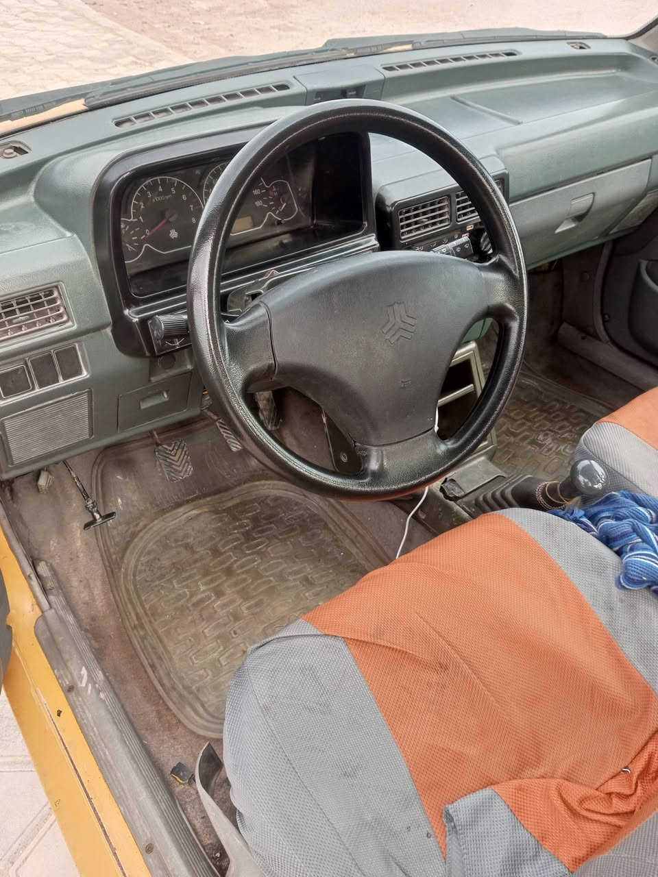 موديل 11 مكينه وكير وتبريد وصدر خير من الله السعر 23 وبيها مجال ***********
