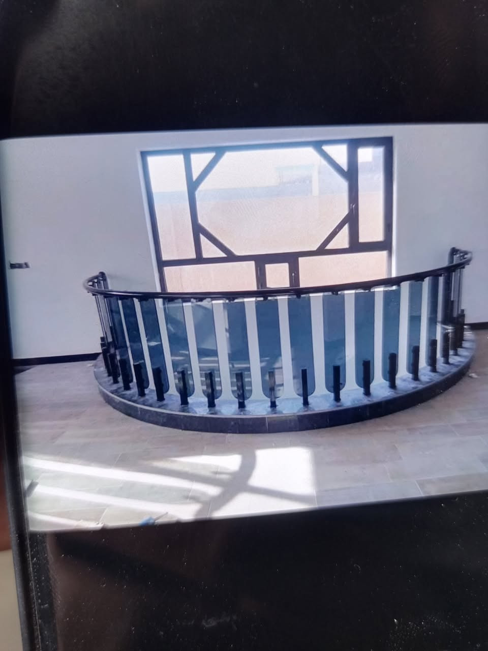 يعلن مجمع الوسام   عن تخفيضات محجرات المنيوم تركي بضمان فعلي⚒️🇹🇷 🇹🇷
( ملاحظه) جميع الالوان ) 🌈
2- محجر المنيوم تركي ( مربع ) 🇹🇷
الالوان الاسود والشمباني والذهبي⚫️
3-محجر جام( cnc ) تركي 🇹🇷 
 جام 10 ملم مقسئ 🪞💢

🔴سعر المحجر 32  الف 
🔴سعر الجام 55 الف 

🔴 ضمان فعلي/ 10سنوات ( كرسته وعمل ونقل ) 

🔴 ملاحظه / تتاكد من نوع المقطع والكيج اذا مو 
نفس المواصفات المذكوره يرجع الكادر. 📴

🔴 ملاحظة / اذا عندك درج تريد تسويله محجر وتريد تعرف شكد يكلف 💵 بس صور الدرج مقطع فيديو 📸أرسله على الصفحه او على الواتساب ونحسبلك التكلفه بالزايد شكد يكلف ونرسلك الصور والموديلات ✅

🔴 مستعدون لتنفيذ كافه اعمال المحجرات وال P. V. C ابواب وشبابيك وجام للشركات والدوائر الحكوميه والاهليه وباسعار تنافسيه  للستفسار ***********او *********** اسامه.     @متابعين مجمع الوسام
