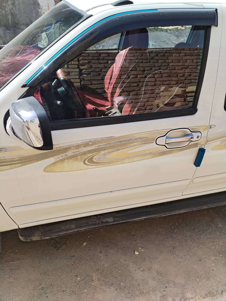 السلام عليكم
سيارة كريت ويل موديل 2015مكفوله كفاله عامة باسمي تحويل ثاني يوم سيار جاهزة من الدعاميه لدعاميه خير من الله 
السعر 86
وبيه مجال لشراي 
ويصلح مراوس بكي اوبتمى حسب القناعه 
***********
العنوان المثنى
