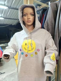 توفر هوديات نسائي باله اصلي بمحل ابو محمد  العنوان حي الخضراء مقابل جس...