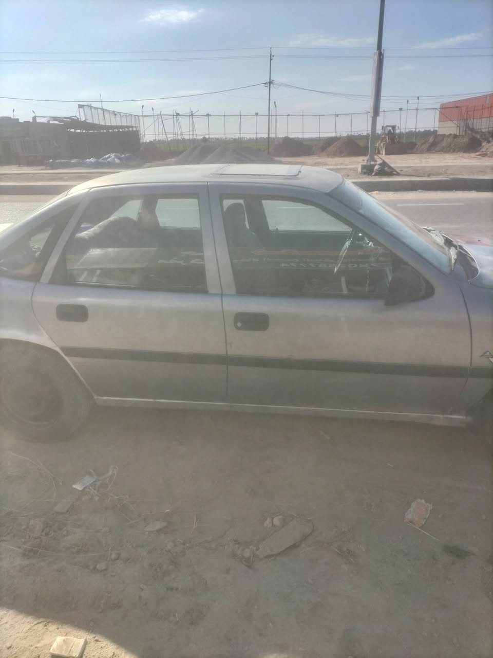 السلام عليكم اوبل فكتوره للبيع محرك 1600 لون رصاصي رقم واسط الماني ***********
