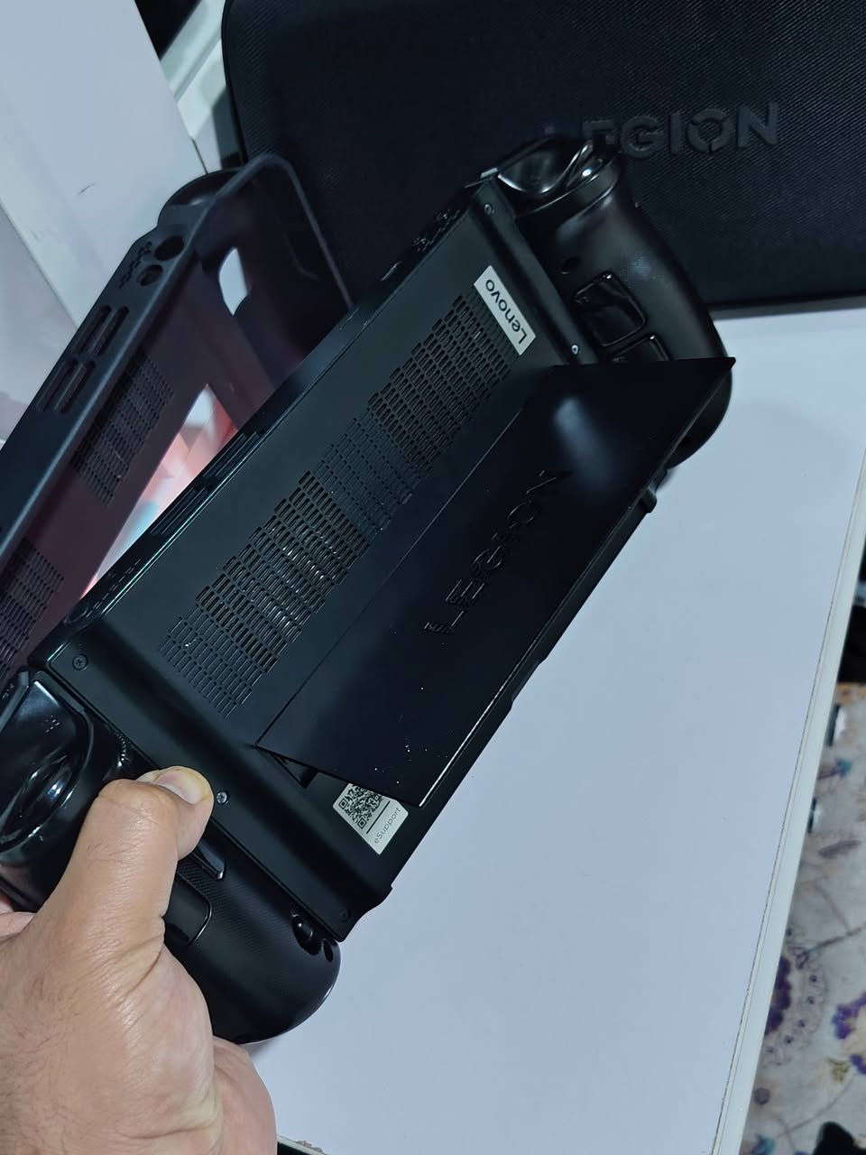 السلام عليكم
ليجن كو 512
استخدام كلش نضيف
مع لاصق حماية
وكفر والجنطه مال الجهاز
780 بي مجال قليل مكاني نجف توصيل موجود
***********
