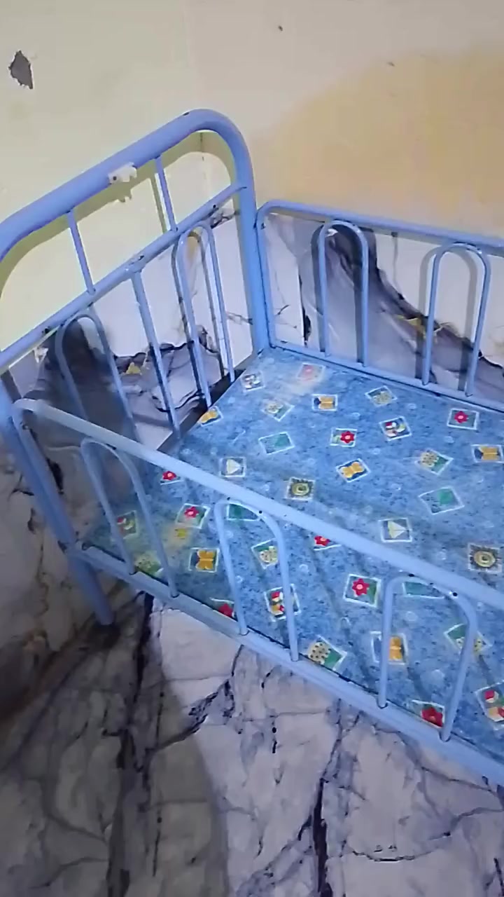 شوربه للبيع مال طفل قيم مكانها ناصريه مركز حي الفداء


**إذا كنت صاحب هذا الإعلان وتريد حذفه لأي سبب، رجاءا أرسل رسالة إلى الدعم الفني**