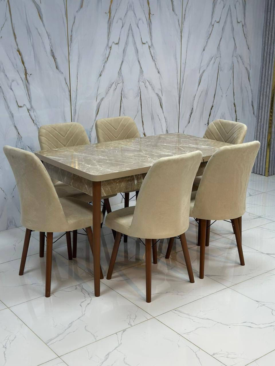 ميز طعام ارجل خشب سطح خشب سلايد
6 كرسي 80 في 130 ينفتح السلايد يصير 160 او 170 سم

للحجز ولاستفسار مراسله الصفحه🌸
🚛🚛🚛🚛🚛🚛🚛🚛
تتوفر لدينا خدمة توصيل
 كافه محافظات العراق


**إذا كنت صاحب هذا الإعلان وتريد حذفه لأي سبب، رجاءا أرسل رسالة إلى الدعم الفني**