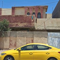 حي الصدر شارع ٢٠ • ٣٠٠م • كراج لسيارتين