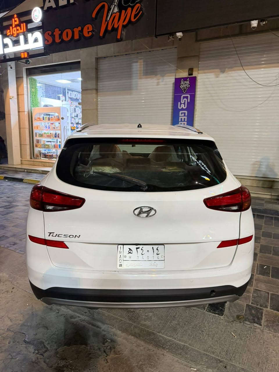 السلام عليكم ///
هيونداي توسان موديل ٢٠١٩ وكالة القاصد فول مواصفات عدا الفتحه...
محرك ٢٠٠٠ دوش مصبوغه عام رقم بغداد مشروع وطني ب اسمي...
سبب الصبغ العام تعرضت لحريق خارجي وتعمرت ونصبغت عام...
مكفوله من حادث او كلبه او جفيه او قص لغود شواصي تكم كفاله...
ماشيه ١٠٤ الف كم...
السيارة متواجدة في بغداد جانب الكرخ منطقه العامريه..
تعميرها كلش حلو وصبغ درجه اولى...
السعر المطلوب ١٣٥ ورقه وبيها مجال بسيط بعد الفحص والاقتناع من الطرفين...
الاتصال على الرقم ***********
متواجد على الخاص...
اخوان السيارة فقط بيع بدون مراوس..
اعتذر عن المراوس... بغداد, العراق
