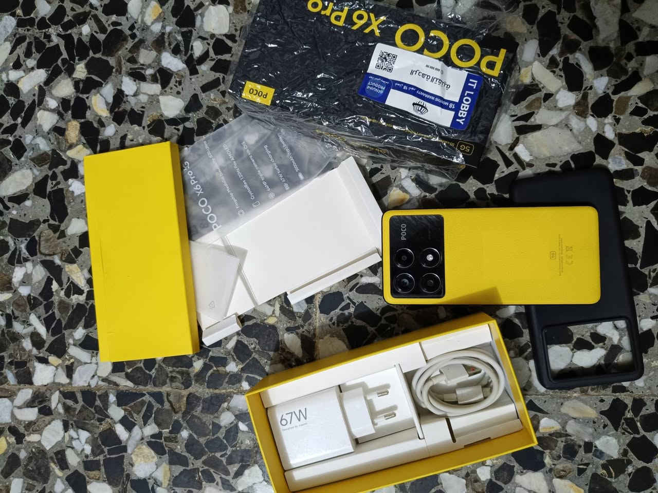 Poco x6 pro 
ذاكرة 256 نظيف لوك ملحقات الأصلية كاملة مكفول من التصليح أو العطل جهاز استخدام شخص واحد بيع فقط ماااراوس وماعندي توصيل مكاني بغداد سبع قصور 
سعره 250 الف واتساب فقط للشراي ***********
