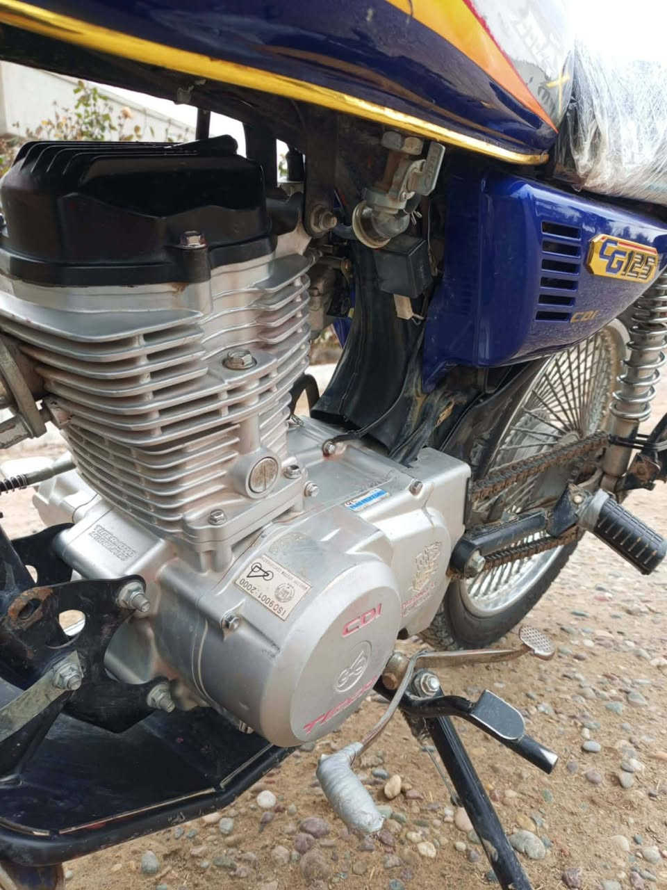 موطور تايكر ٢٠ للبيع  كلو شقال جاهز  تقشل وتمشي المكان الشبالي الشري يتصل ***********
