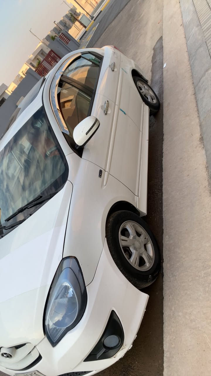 السلام عليكم اكسنت خليجيه موديل 11 للبيع فول مواصفات محرك 1600 دوش جديد مال حاويه قبل فتره شاده سياره نظيفه شوفة عينكم مكاني الكاظميه او المنصور سعر 88 وبي مجال /***********
