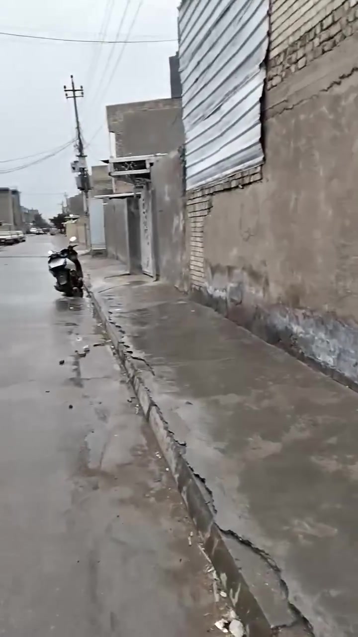 بيت امانة مساحة ٦٠ متر مثلث ركن سعر ٤٥ وبية مجال
يحتوي على صالة ومطبخ واستقبال وغرفة طابق ثاني جبيرة
كفائات العبيدي شارع العيادة 
التفاصيل داخل الفيديو للاستفسار الاتصال على الرقم 
*********** او مراسلة الصفحة
