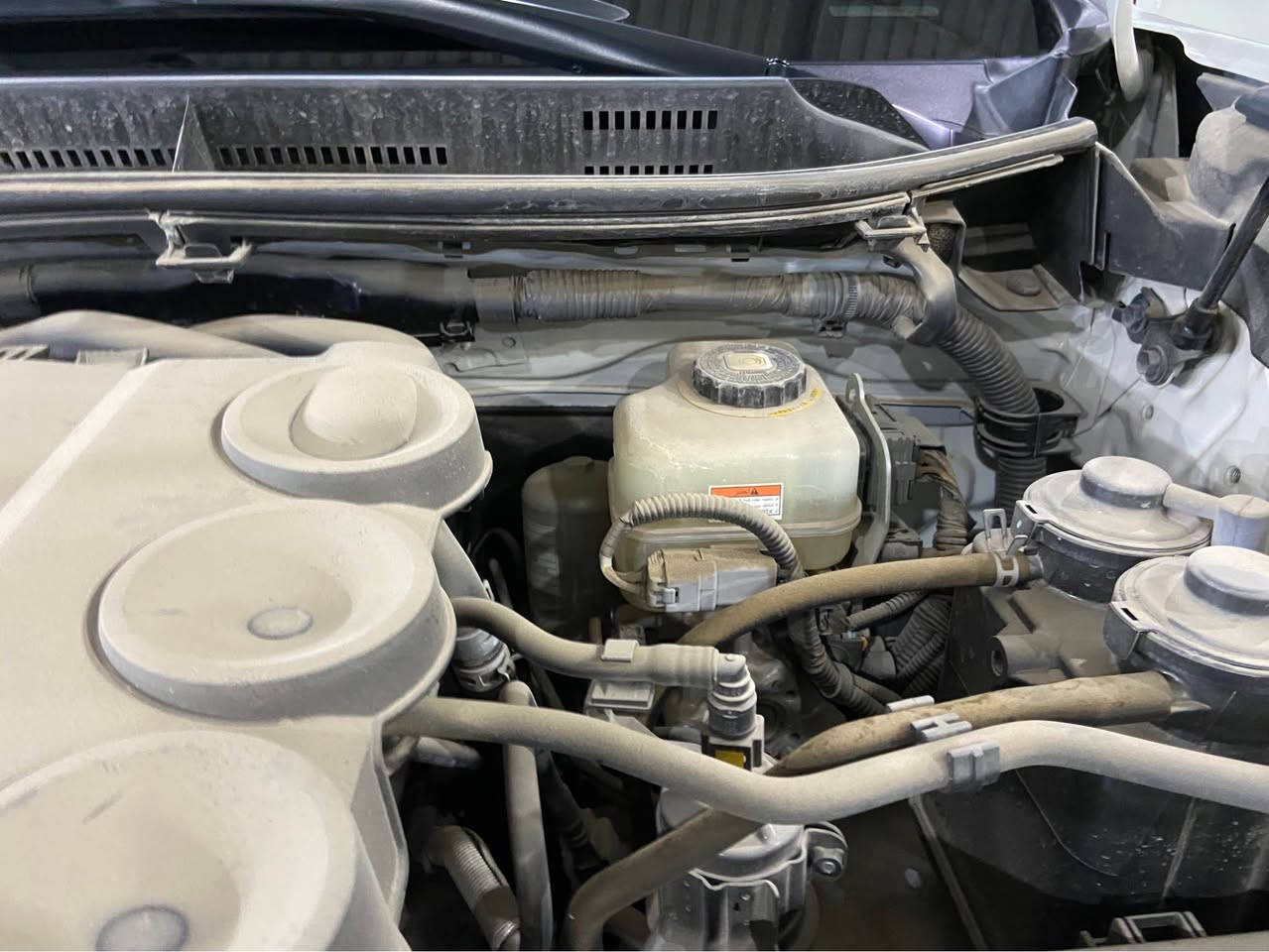 سيارة زيروً ما ماشي جديدة اربيل شارع ١٠٠ معرض رويال *********** أربيل, العراق
