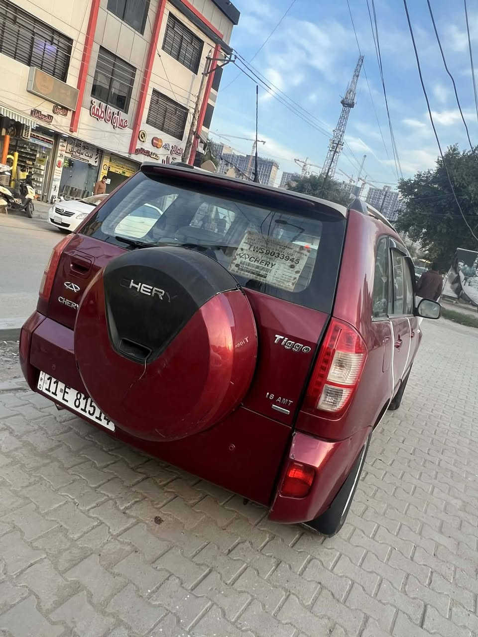 السلام عليكم شباب
شيري تيكو 2013 رقم بغداد الجديد بأسمي 
كير ومكينة وتبريد خير من الله 
مبيهة نقص وجاهزة 
صدر جديد كهربائيات كلهة شغالة
شاشة وكامرا وحساسات ولايتات زينون 
بيهة اربع قطع صبغ بدون ظرر وبيهة جراد بالبنيد والقمارة 
مكان السيارة بغداد مقابل مرور الطوبجي 
للاستفسار الاتصال *********** السعر ٥٤ أو بيه مجال
